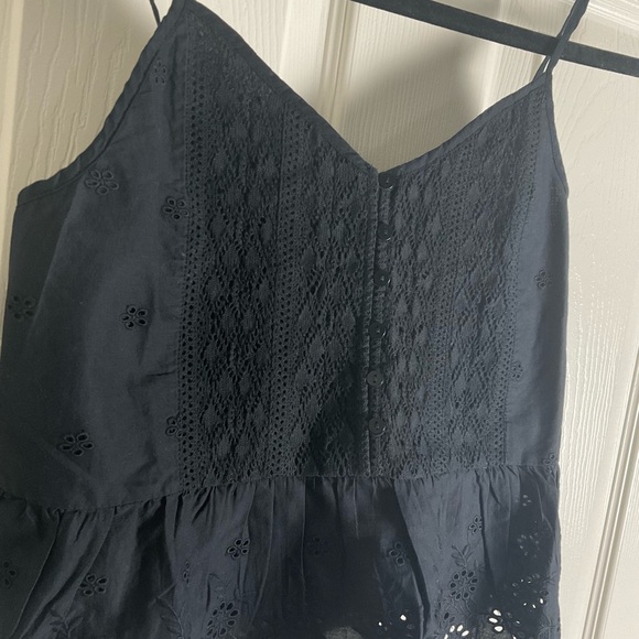 Levi's broderie cami top in black Woman’s Size XSMALL - Picture 4 of 8